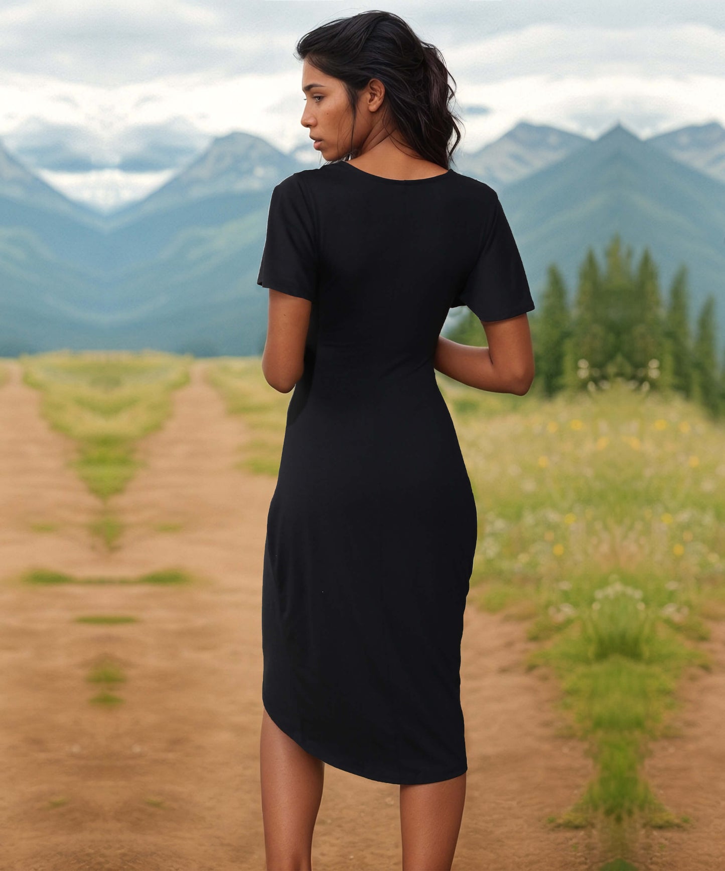 Gracefully Styled Dress for Any Occasion