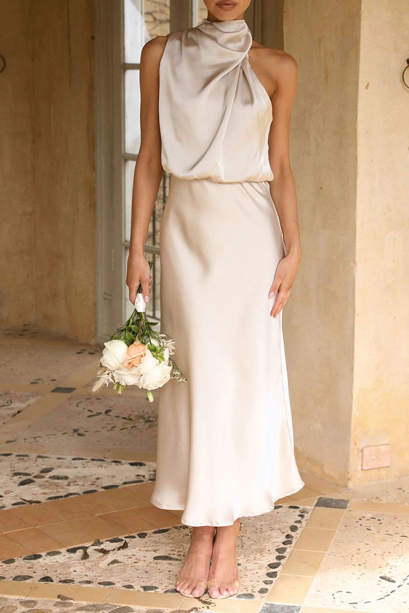 Effortlessly Elegant Dress with a Timeless Design