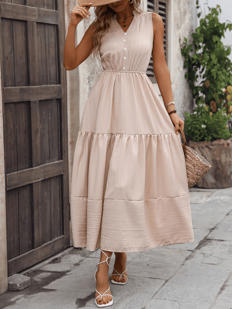 Sophisticated Dress with a Clean Classic Look