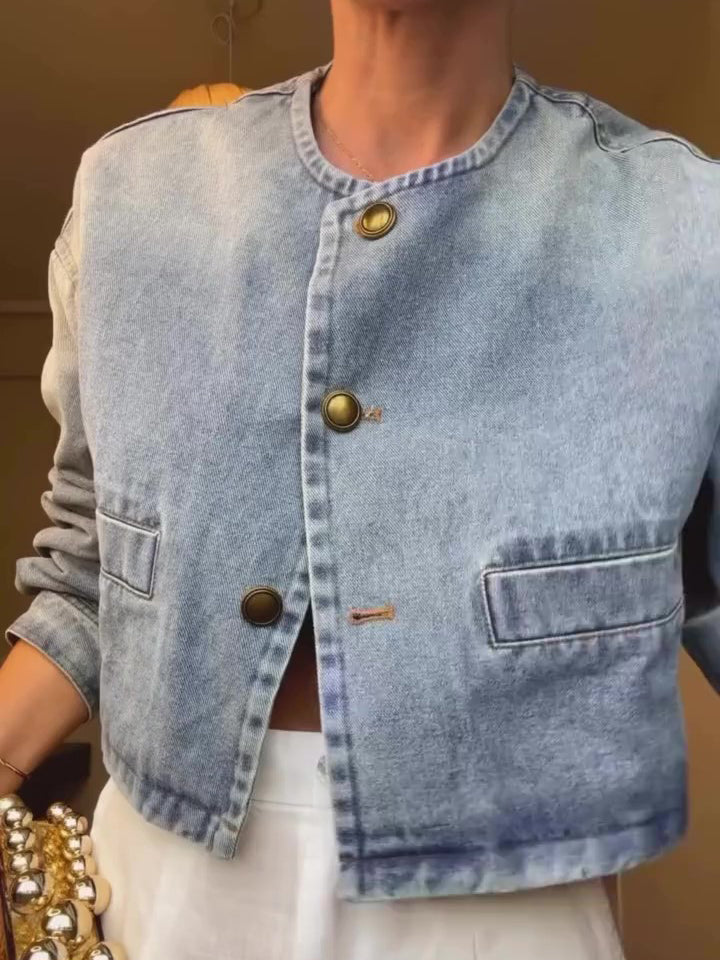 Classic Vintage Jacket with a Flattering Fit
