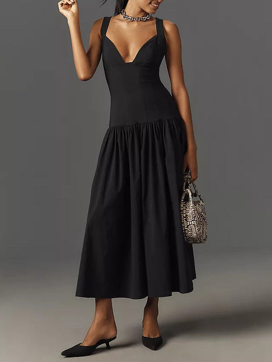 Well Tailored Dress with a Graceful Silhouette