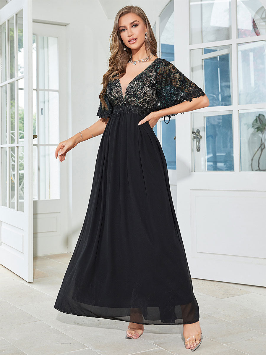 Beautifully Finished Dress in a Timeless Design