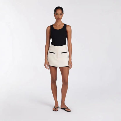 Polished Garment with an Effortless Classic Look