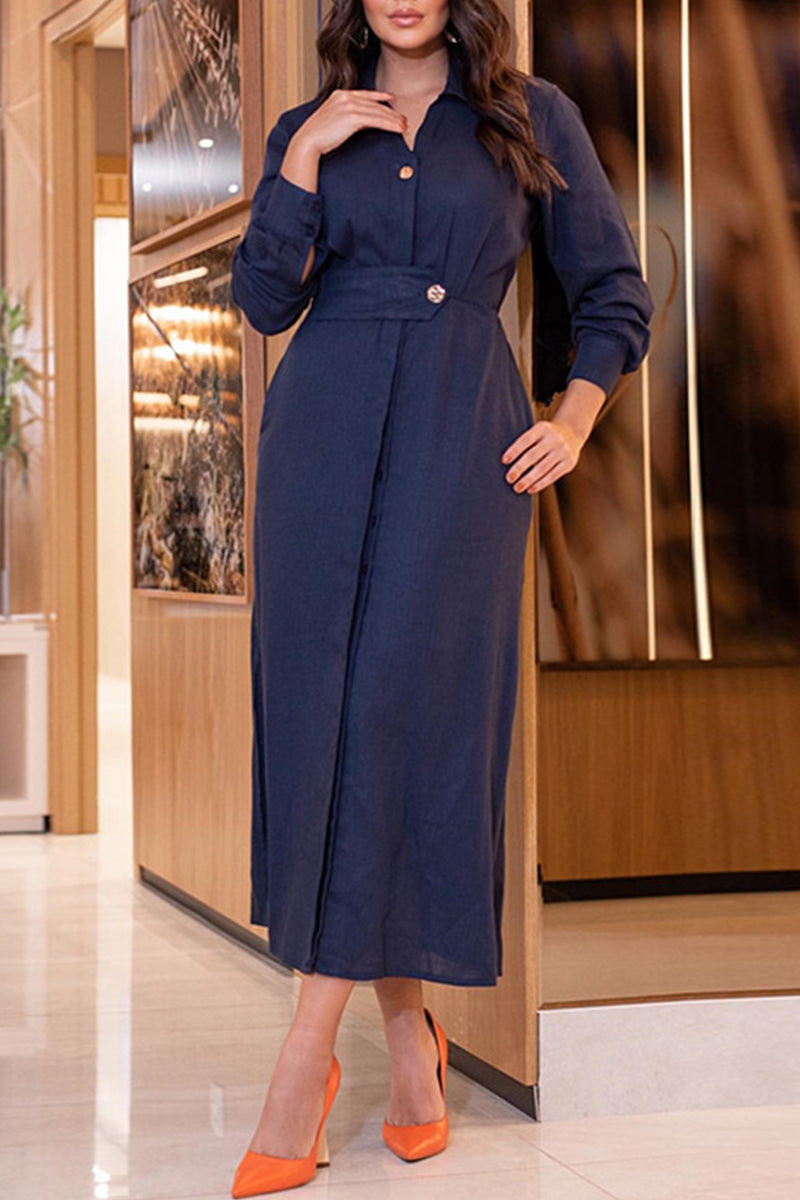 Classic Vintage Dress with a Flattering Fit
