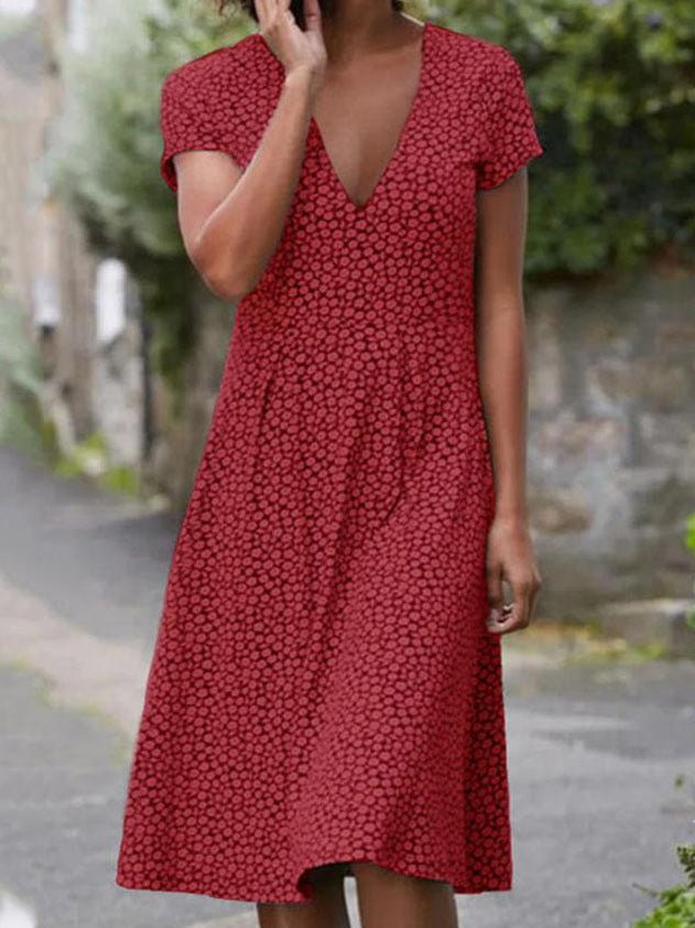 Beautifully Crafted Dress in a Classic Style