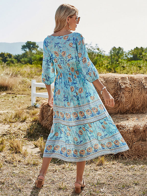 Sophisticated Dress with a Clean Classic Look