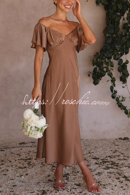 Sophisticated Dress with a Clean Classic Look