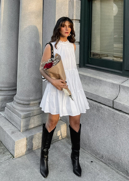 Polished Dress with an Effortless Classic Look
