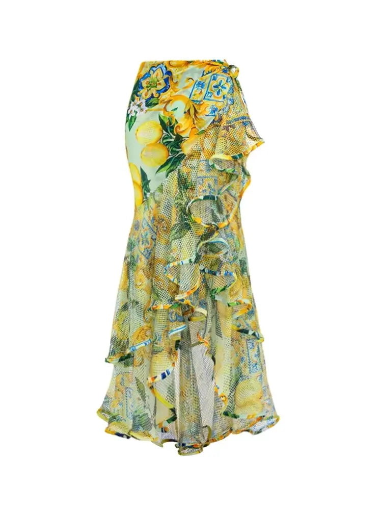 Well Tailored Garment with a Graceful Silhouette