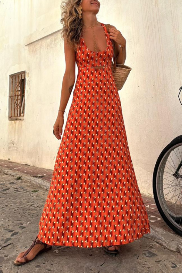 Classic Vintage & Enduringly Stylish Dress
