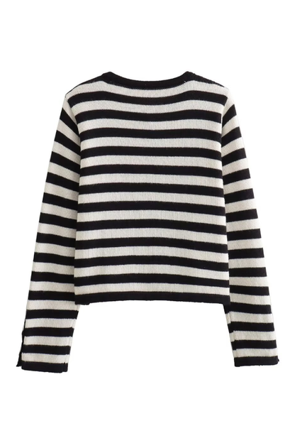 Effortlessly Elegant Cardigan with a Timeless Design