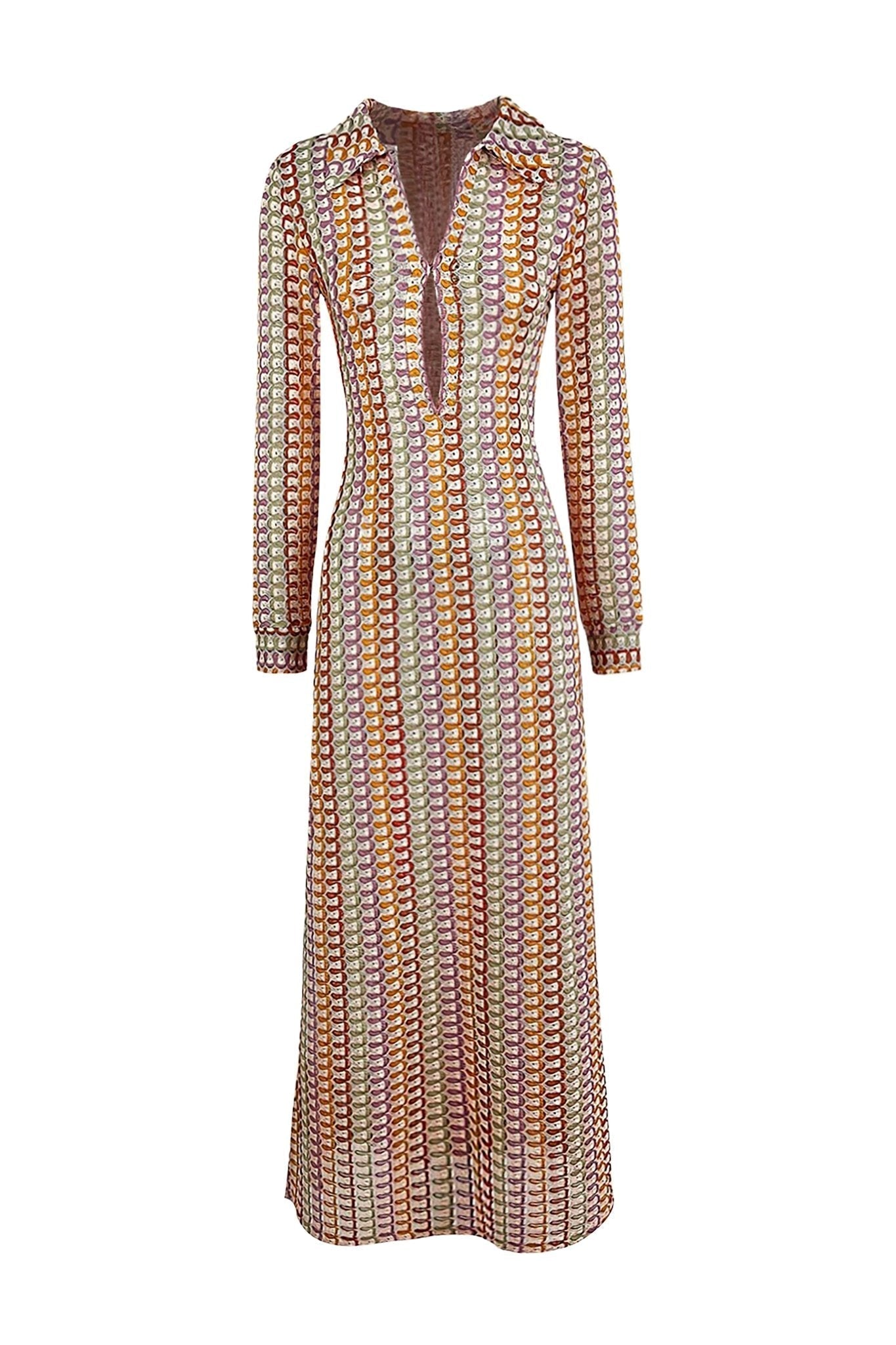 Well Tailored Dress with a Graceful Silhouette
