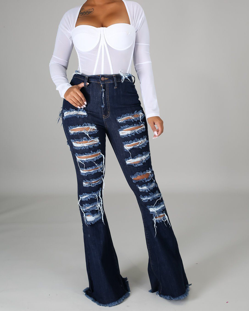 Beautifully Finished Garment in a Timeless Design