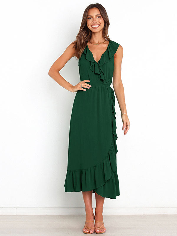 Well Tailored Dress with a Graceful Silhouette