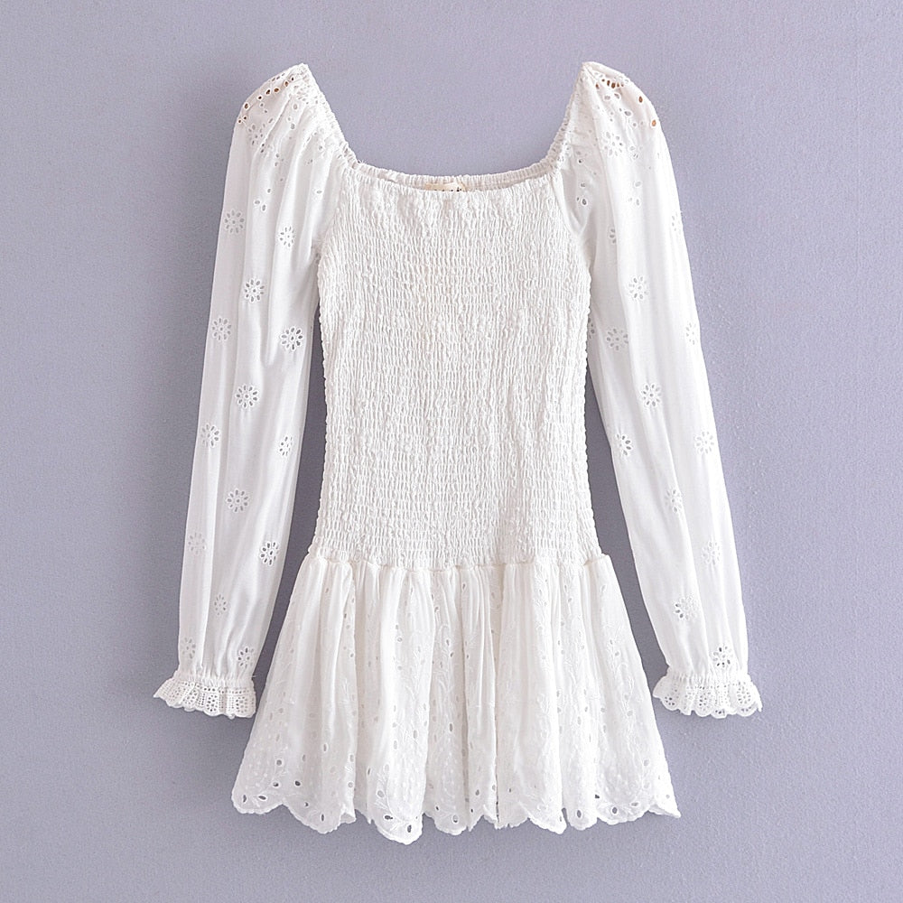Polished Dress with an Effortless Classic Look
