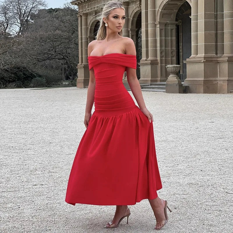 Beautifully Crafted Dress in a Classic Style