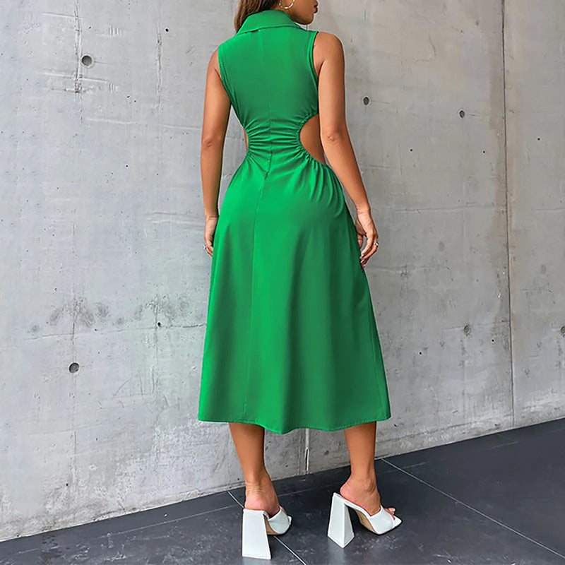 Well Tailored Dress with a Graceful Silhouette