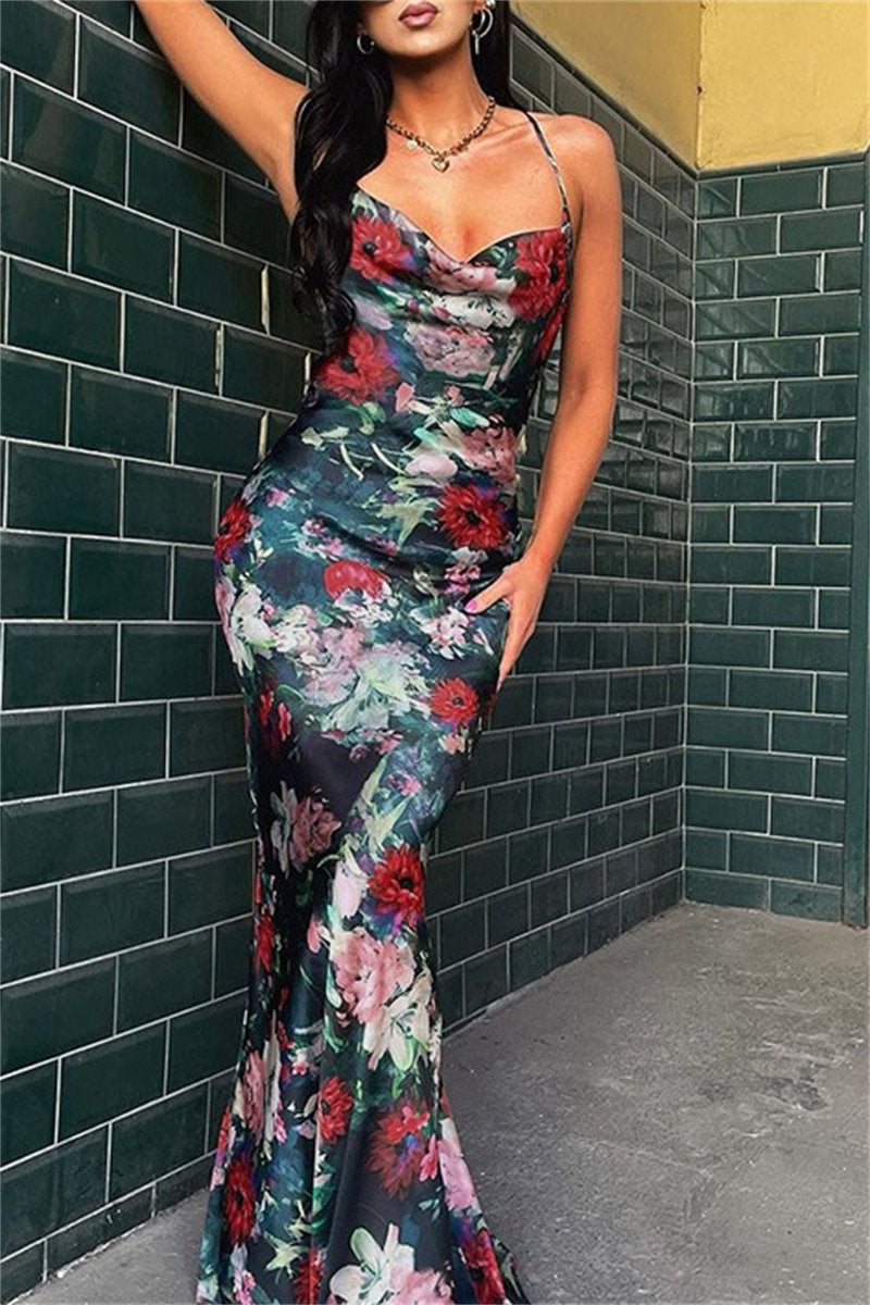 Classic Vintage Dress with a Flattering Fit