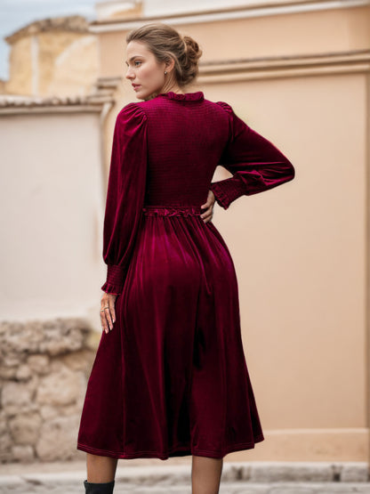 Beautifully Crafted Dress in a Classic Style
