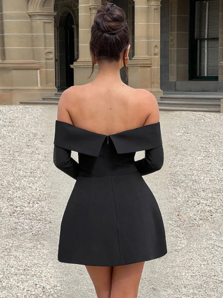 Effortlessly Elegant Dress with a Timeless Design