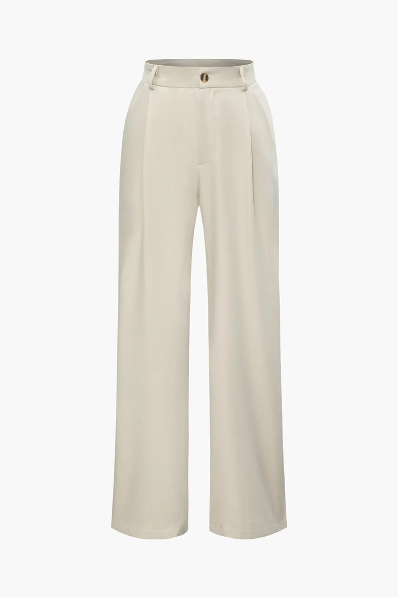 Classic Vintage Pants with a Flattering Fit