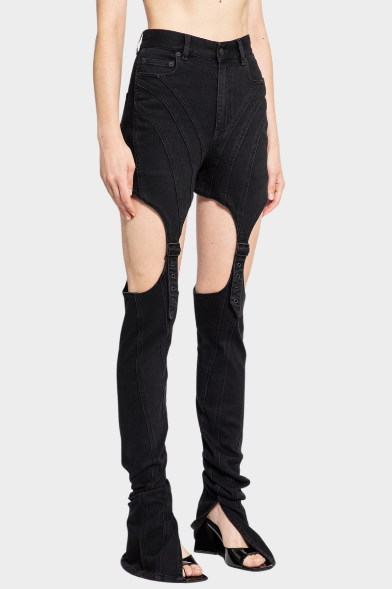 Well Tailored Garment with a Graceful Silhouette