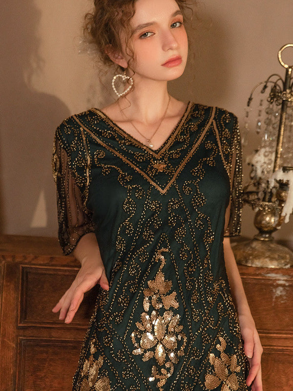 Classic Vintage Dress with a Flattering Fit