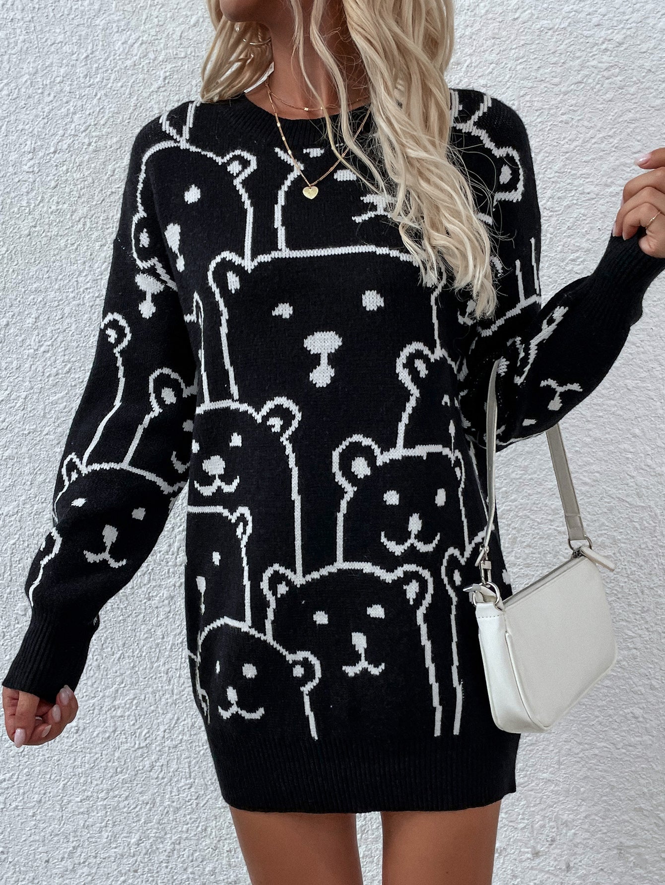 Classic Vintage Sweater with a Flattering Fit