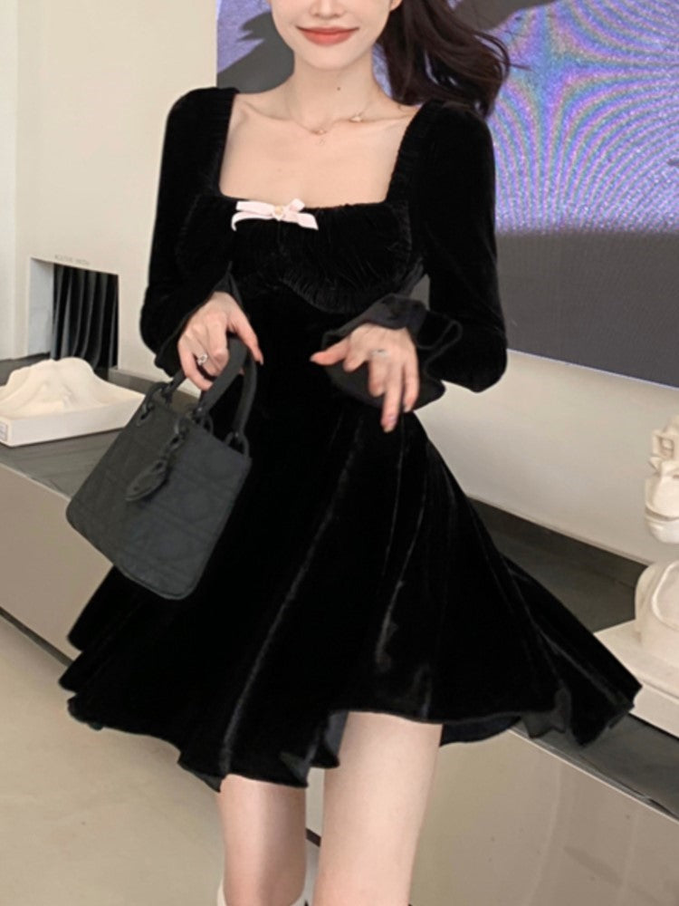 A Vintage Style Dress with Delicate Timeless Details