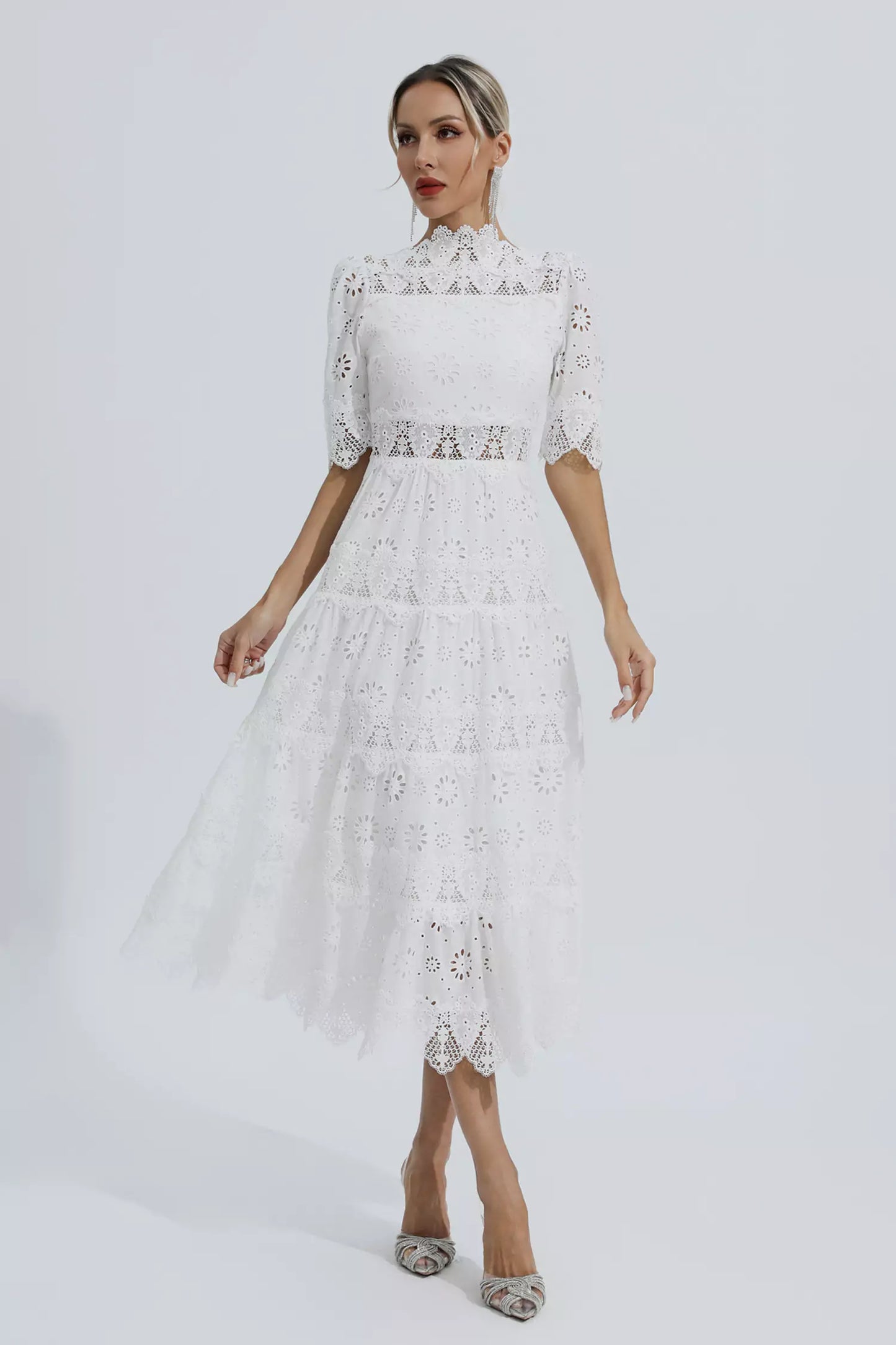 Classic Vintage Dress with a Flattering Fit
