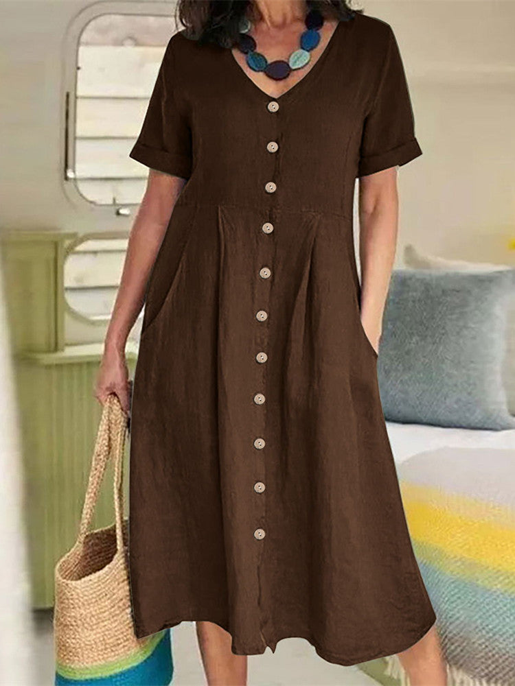 Well Tailored Dress with a Graceful Silhouette