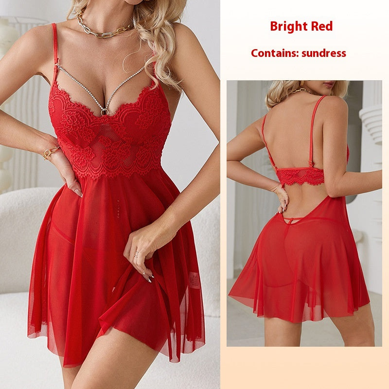 653 Bright Red
