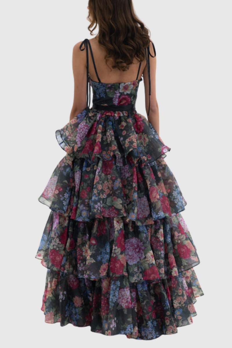 Gracefully Styled Garment for Any Occasion