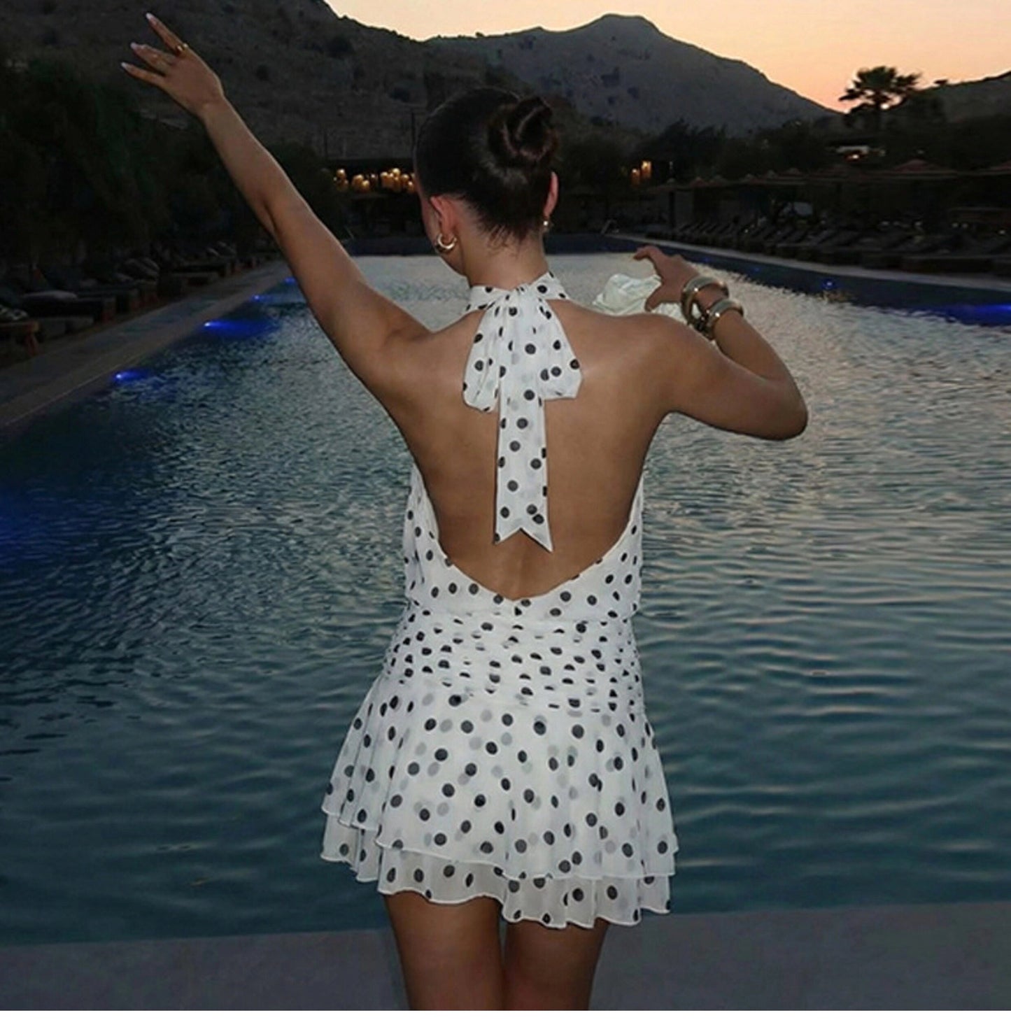 Beautifully Crafted Dress in a Classic Style