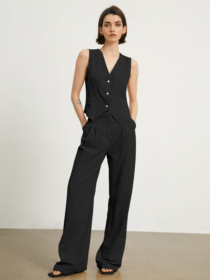 Elegantly Styled Pants for Everyday Wear