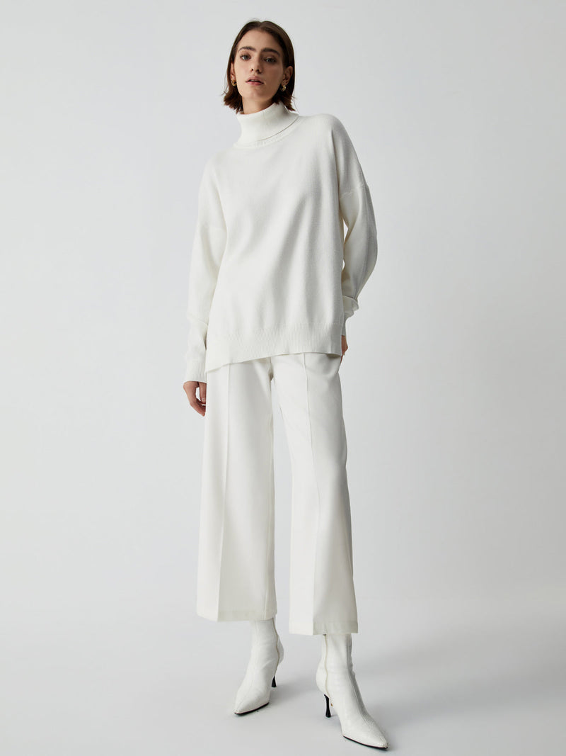 Polished Pants with an Effortless Classic Look