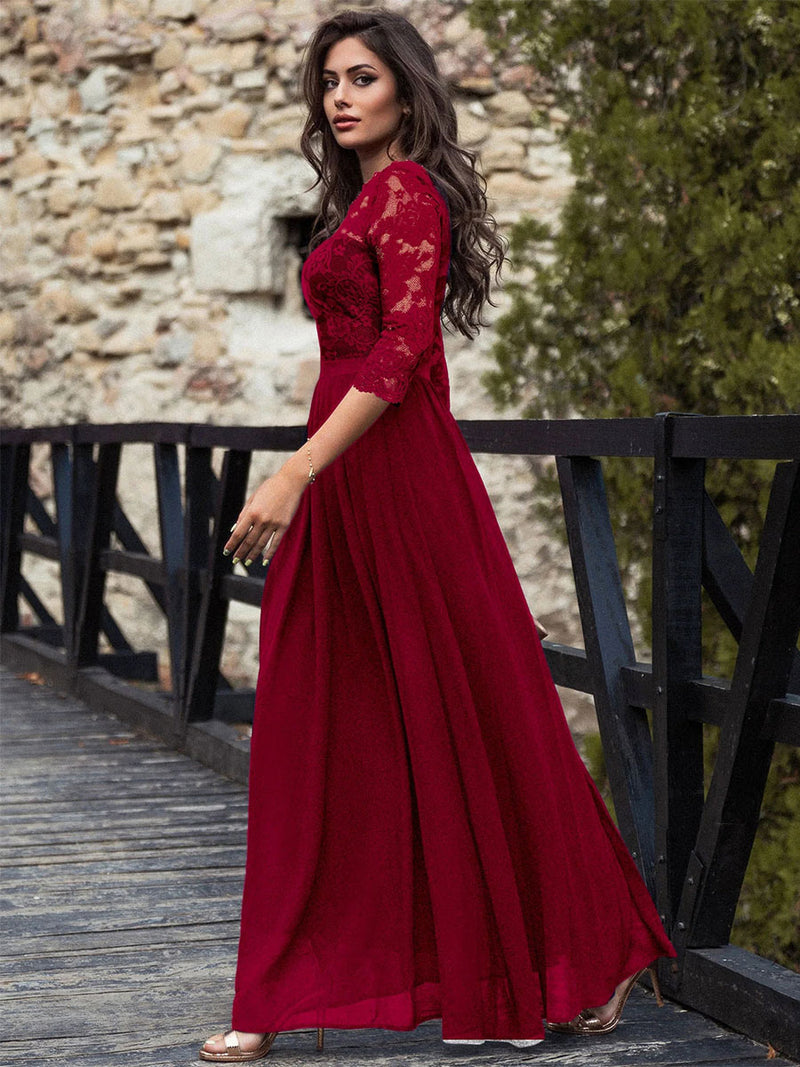 Classic Vintage Dress with a Flattering Fit