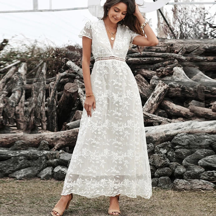 Classic Vintage & Enduringly Stylish Dress