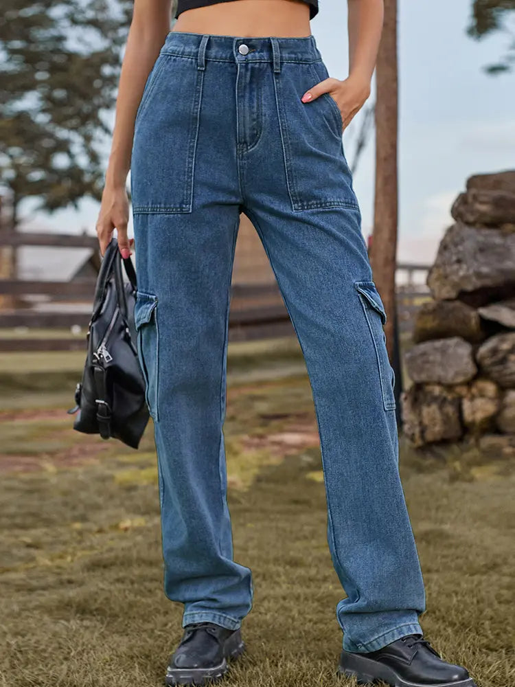 Well Tailored Pants with a Graceful Silhouette