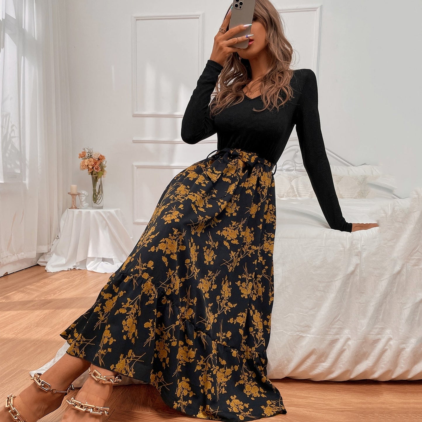 Classic Vintage & Enduringly Stylish Dress