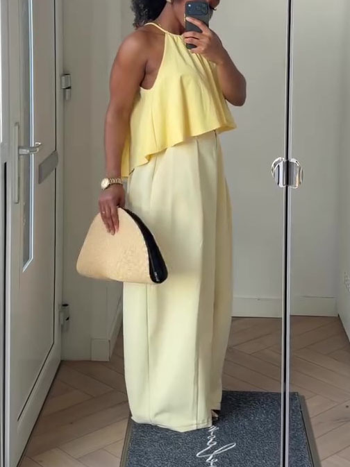 Sophisticated Pants with a Clean Classic Look