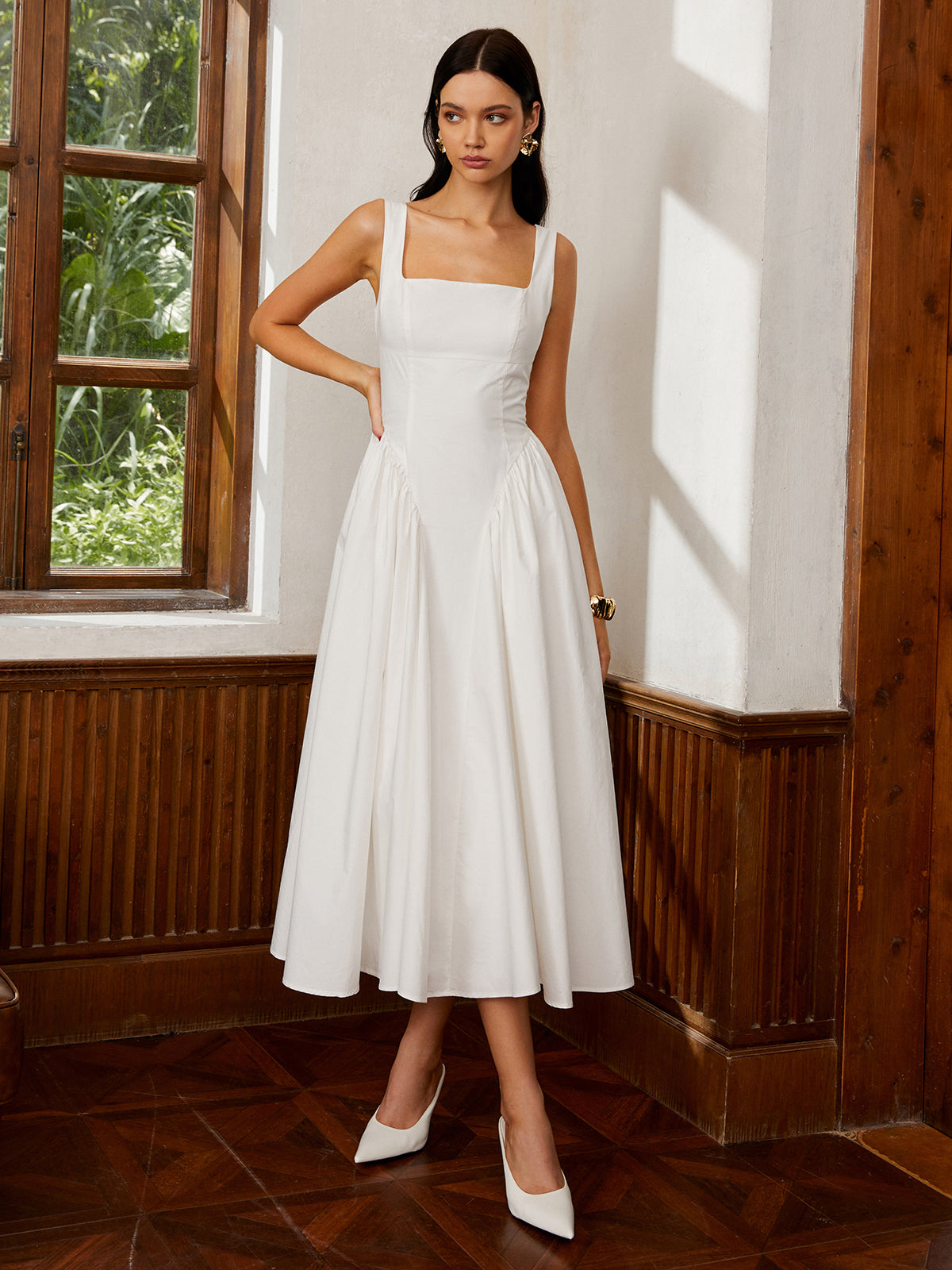Elegantly Styled Dress for Everyday Wear