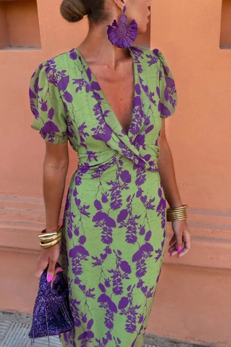 Classic Vintage & Enduringly Stylish Dress