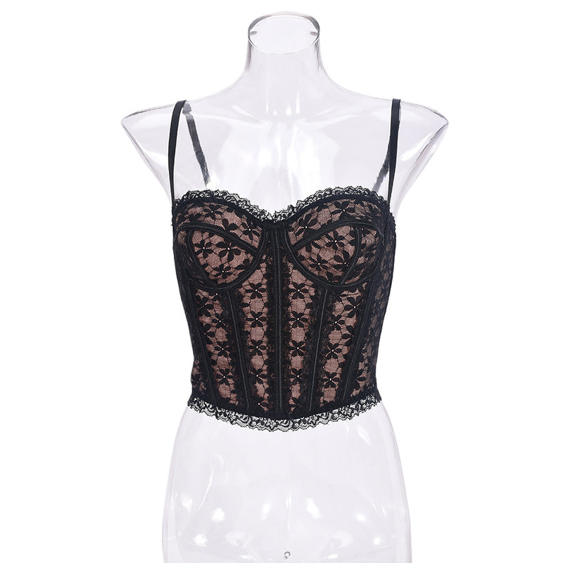Well Tailored Top with a Graceful Silhouette