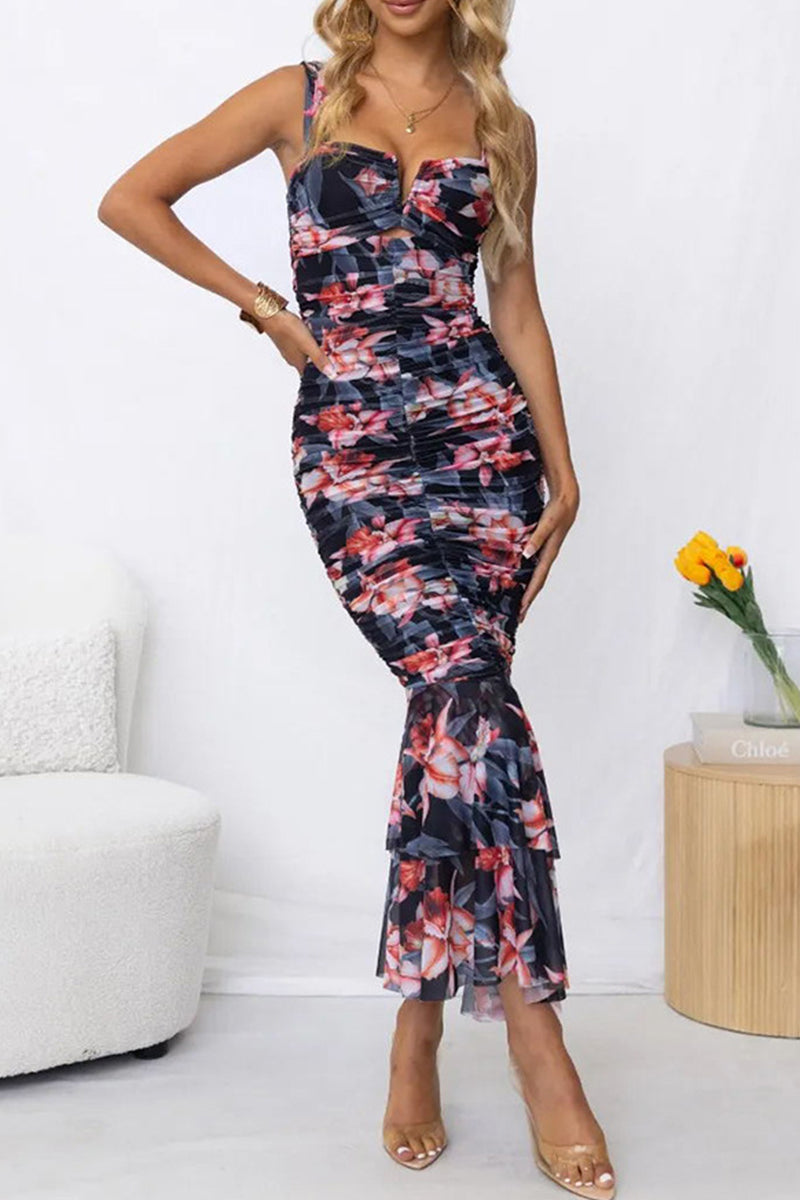Gracefully Styled Dress for Any Occasion