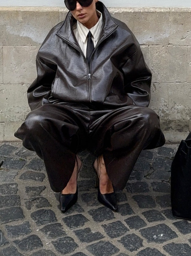 Well Tailored Jacket with a Graceful Silhouette
