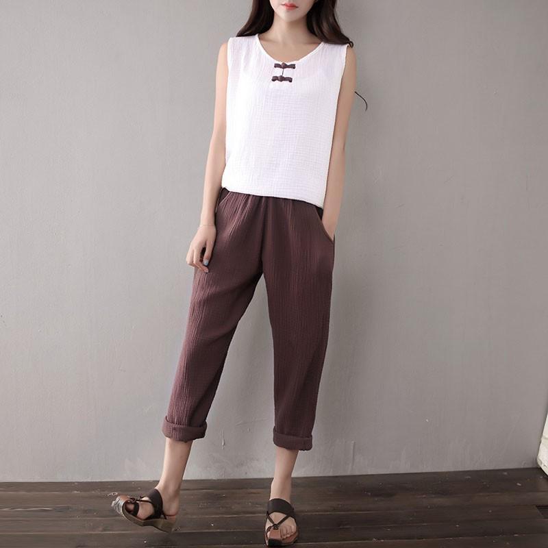 Beautifully Finished Pants in a Timeless Design