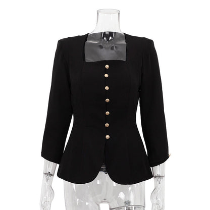 Elegantly Styled Coat for Everyday Wear