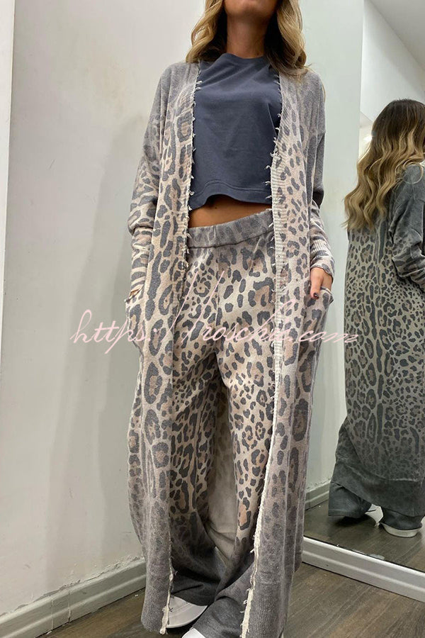 Gracefully Styled Cardigan for Any Occasion