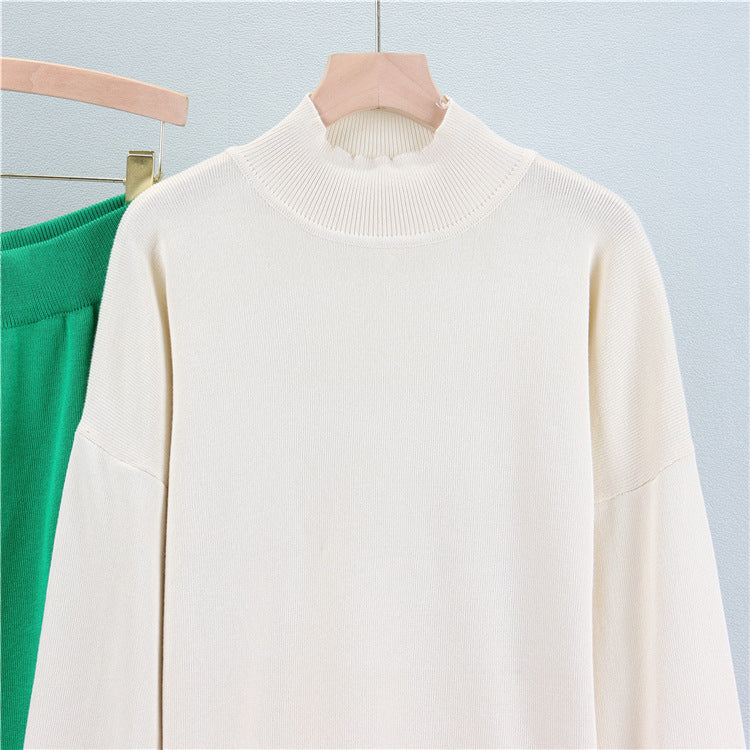 Gracefully Styled Sweater for Any Occasion